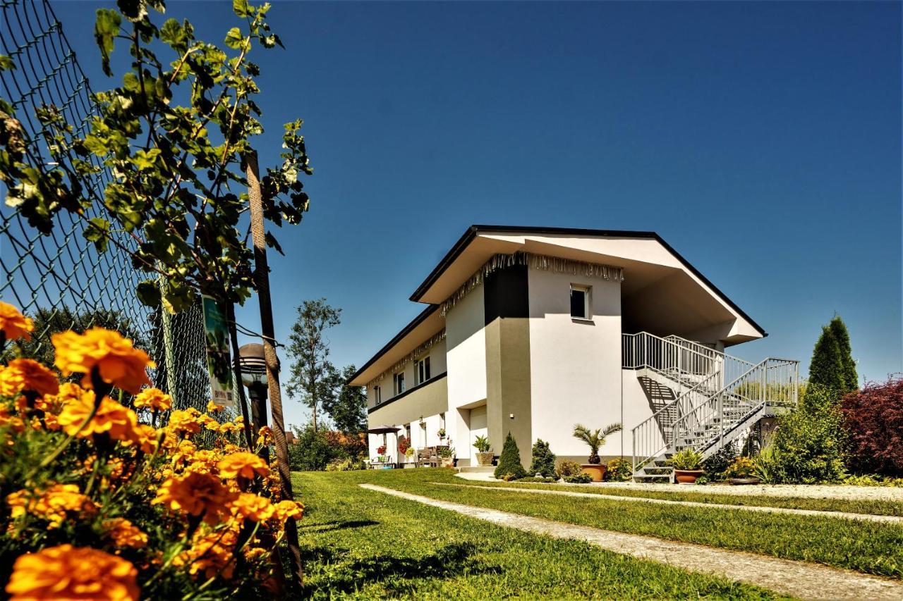 Apartmany Anna Liptovsky Michal Exterior photo